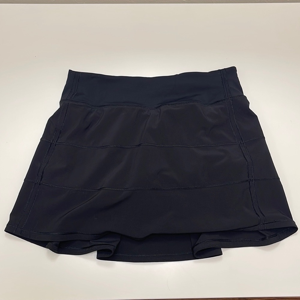 Lululemon tennis skirt *tall*